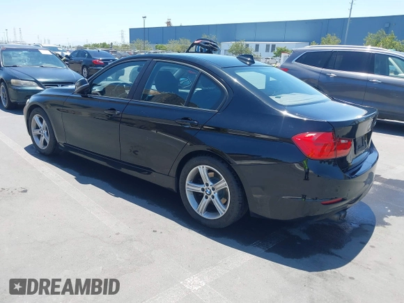 2013 BMW 3 Series 328i with VIN WBA3C1C5XDF440969, listed as a IAAI auction lot 42484169 with 150,791 mi miles and . Bid and sale history available at DreamBid. Image 3.