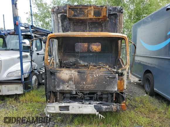 2014 Isuzu NQR IBT z VIN JALE5W167E7900615, wystawiony jako Copart lot #62797014 z przebiegiem Nie podano mil oraz Szkoda całkowita • Salvage title. Historia ofert i sprzedaży dostępna na DreamBid. Obrazek 5.