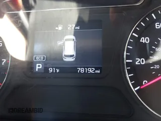 2019 Kia Sorento LX z VIN 5XYPG4A30KG510386, wystawiony jako IAAI lot #42425902 z przebiegiem 78 192 mil mil oraz . Historia ofert i sprzedaży dostępna na DreamBid. Obrazek 14.