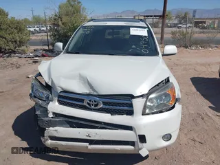 2007 Toyota RAV4 Limited with VIN JTMZD31V275047504, listed as a IAAI auction lot 42002575 with 157,906 mi miles. Bid and sale history available at carsss.com. Image 12.