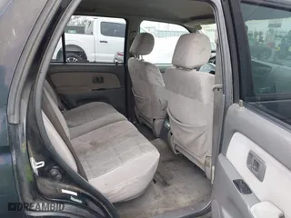2001 Toyota 4Runner SR5 with VIN JT3GN86R410198897, listed as a IAAI auction lot 41924580 with 330,392 mi miles. Bid and sale history available at carsss.com. Image 8.