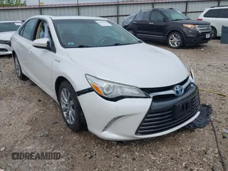 2015 Toyota Camry LE z VIN 4T1BD1FK8FU160491, wystawiony jako IAAI lot #42099455 z przebiegiem 51 099 mil mil oraz . Historia ofert i sprzedaży dostępna na DreamBid. Obrazek 1.