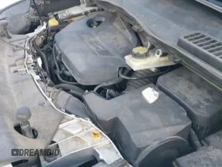 2014 Ford Escape SE z VIN 1FMCU0GX5EUA21457, wystawiony jako IAAI lot #43370908 z przebiegiem 143 709 mil mil oraz . Historia ofert i sprzedaży dostępna na DreamBid. Obrazek 19.