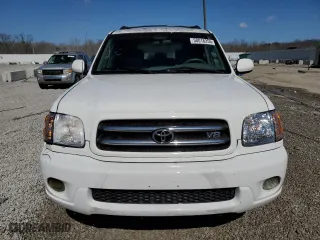 2001 Toyota Sequoia Limited with VIN 5TDBT48A51S000739, listed as a Copart auction lot 50018255 with 290,977 mi miles and Non Repairable. Bid and sale history available at carsss.com. Image 5.