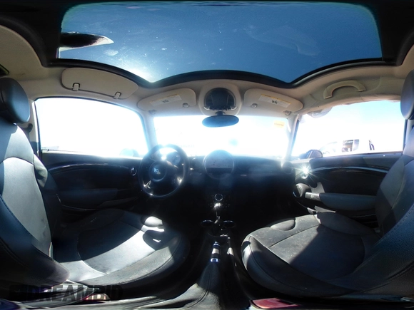 2011 MINI Hardtop with VIN WMWSU3C5XBT096157, listed as a IAAI auction lot 41840176 with 135,050 mi miles and . Bid and sale history available at DreamBid. Image 18.