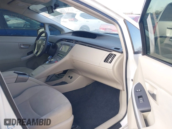 2015 Toyota Prius Four with VIN JTDKN3DU3F0428887, listed as a IAAI auction lot 41859852 with 108,595 mi miles. Bid and sale history available at carsss.com. Image 5.