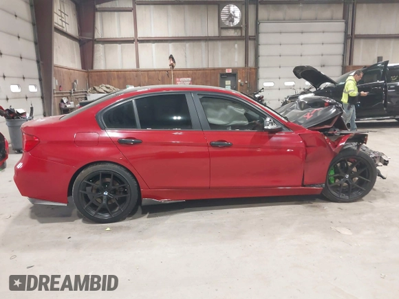 2013 BMW 3 Series 328i with VIN WBA3C1C50DF439250, listed as a IAAI auction lot 42285131 with 119,211 mi miles and . Bid and sale history available at DreamBid. Image 14.