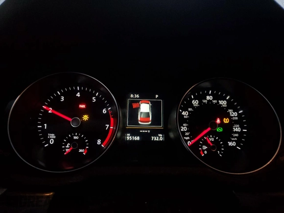 2018 Volkswagen Passat SE with VIN 1VWBA7A35JC016506, listed as a Copart auction lot 61044895 with 95,168 mi miles and Salvage title. Bid and sale history available at DreamBid. Image 9.