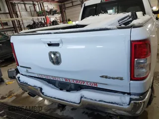 2022 Ram 1500 Big Horn z VIN 1C6SRFMT7NN367274, wystawiony jako IAAI lot #41624816 z przebiegiem 96 996 mil mil oraz . Historia ofert i sprzedaży dostępna na DreamBid. Obrazek 16.