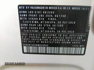 2022 Volkswagen Tiguan SE R-Line Black z VIN 3VVCB7AX0NM029502, wystawiony jako IAAI lot #40141730 z przebiegiem 41 362 mil mil oraz . Historia ofert i sprzedaży dostępna na DreamBid. Obrazek 9.