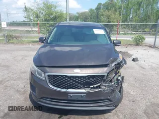 2017 Kia Sedona LX with VIN KNDMB5C15H6225200, listed as a IAAI auction lot 41929710 with 144,461 mi miles. Bid and sale history available at carsss.com. Image 12.