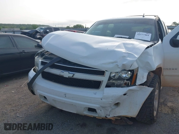2014 Chevrolet Tahoe LT with VIN 1GNSKBE01ER240904, listed as a IAAI auction lot 42277461 with 176,745 mi miles and . Bid and sale history available at DreamBid. Image 6.
