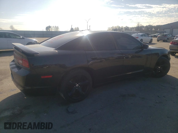2012 Dodge Charger SXT with VIN 2C3CDXHG3CH245083, listed as a Copart auction lot 44493165 with 186,567 mi miles and Salvage Title. Bid and sale history available at carsss.com. Image 3.