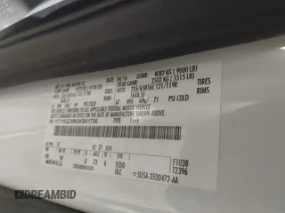 2016 Ford Transit Cargo z VIN 1FTYR2ZM9GKB01756, wystawiony jako IAAI lot #42469442 z przebiegiem 180 944 mil mil oraz . Historia ofert i sprzedaży dostępna na DreamBid. Obrazek 9.