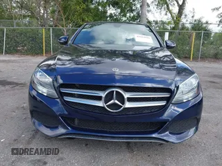 2018 Mercedes-Benz C 300 with VIN WDDWF4JB2JR345906, listed as a IAAI auction lot 41933916 with 56,290 mi miles and . Bid and sale history available at carsss.com. Image 13.