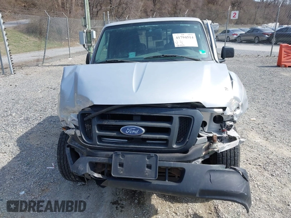 2005 Ford Ranger XL with VIN 1FTZR15E45PA56514, listed as a IAAI auction lot 41794514 with 201,913 mi miles. Bid and sale history available at carsss.com. Image 6.