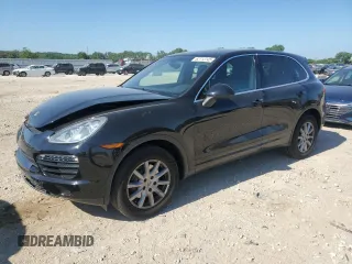 2011 Porsche Cayenne z VIN WP1AA2A20BLA10119, wystawiony jako Copart lot #62713145 z przebiegiem 106 638 mil mil oraz Szkoda całkowita • Salvage title. Historia ofert i sprzedaży dostępna na DreamBid. Obrazek 1.