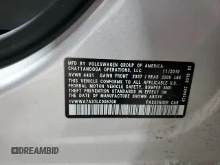 2020 Volkswagen Passat SE z VIN 1VWWA7A37LC005706, wystawiony jako Copart lot #51041245 z przebiegiem 107 275 mil mil oraz Szkoda całkowita • Salvage title. Historia ofert i sprzedaży dostępna na DreamBid. Obrazek 14.