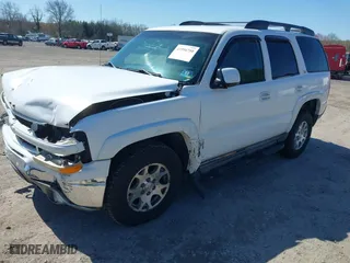2003 Chevrolet Tahoe Z71 with VIN 1GNEK13Z63R228530, listed as a IAAI auction lot 41996750 with 220,916 mi miles. Bid and sale history available at carsss.com. Image 2.