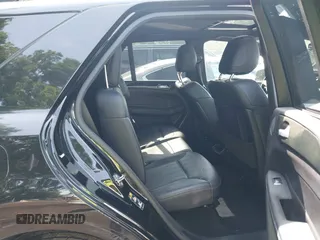 2019 Mercedes-Benz GLE 400 z VIN 4JGDA5GB5KB218442, wystawiony jako IAAI lot #42204715 z przebiegiem 50 324 mil mil oraz . Historia ofert i sprzedaży dostępna na DreamBid. Obrazek 8.