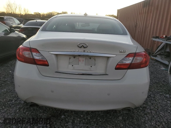 2013 Infiniti M37 with VIN JN1BY1AP8DM513534, listed as a Copart auction lot 81260434 with 222,756 mi miles and Salvage Title. Bid and sale history available at carsss.com. Image 6.