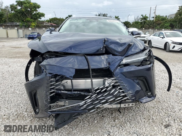 2024 Lexus RX with VIN 2T2BAMBA9RC031586, listed as a Copart auction lot 86405974 with 6,619 mi miles and Non Repairable. Bid and sale history available at carsss.com. Image 5.