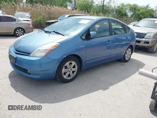 2009 Toyota Prius with VIN JTDKB20U397838867, listed as a IAAI auction lot 42105743 with 184,529 mi miles. Bid and sale history available at carsss.com. Image 2.