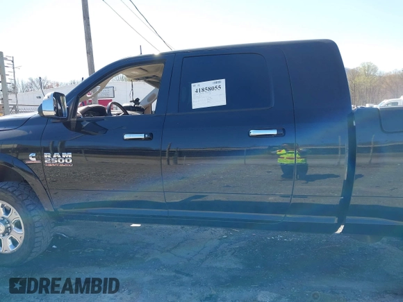 2018 Ram 2500 Laramie with VIN 3C6UR5NL5JG315081, listed as a IAAI auction lot 41858055 with 181,169 mi miles. Bid and sale history available at carsss.com. Image 14.