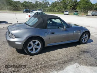 2002 BMW Z3 2.5 z VIN 4USCN334X2LM05440, wystawiony jako Copart lot #77556044 z przebiegiem 90 424 mil mil oraz Szkody całkowita. Historia ofert i sprzedaży dostępna na DreamBid. Obrazek 3.