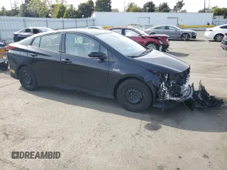 2020 Toyota Prius Prime LE with VIN JTDKARFP4L3144801, listed as a Copart auction lot 52203145 with 27,469 mi miles and Salvage Title. Bid and sale history available at carsss.com. Image 4.