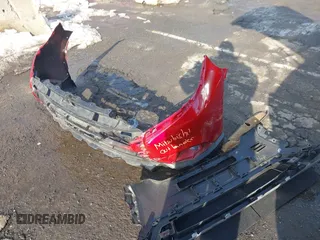 2020 Mitsubishi Outlander ES z VIN JA4AZ3A38LZ017160, wystawiony jako IAAI lot #41638787 z przebiegiem 43 770 mil mil oraz . Historia ofert i sprzedaży dostępna na DreamBid. Obrazek 18.