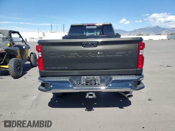 2023 Chevrolet Silverado 3500HD LT with VIN 1GC4YTE71PF180193, listed as a Copart auction lot 71985064 with 40,200 mi miles and Salvage Title. Bid and sale history available at carsss.com. Image 6.