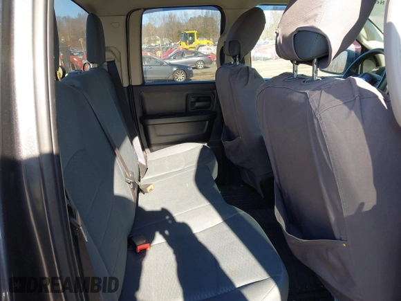 2018 Ram 1500 Tradesman with VIN 1C6RR7FT2JS163365, listed as a IAAI auction lot 41451862 with 121,548 mi miles and . Bid and sale history available at DreamBid. Image 8.
