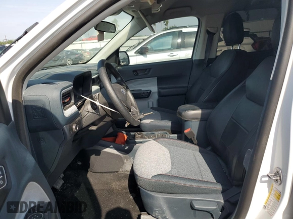 2024 Ford Maverick XLT z VIN 3FTTW8H38RRA47072, wystawiony jako Copart lot #51919395 z przebiegiem Nie podano mil oraz Szkoda całkowita • Salvage title. Historia ofert i sprzedaży dostępna na DreamBid. Obrazek 7.