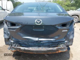 2015 Mazda 3 i Sport with VIN 3MZBM1U70FM173465, listed as a IAAI auction lot 42477601 with 231,159 mi miles and . Bid and sale history available at DreamBid. Image 17.