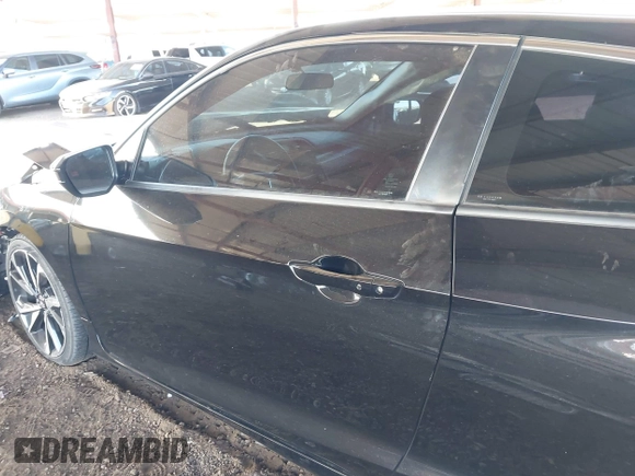2018 Honda Civic Si z VIN 2HGFC3A56JH754435, wystawiony jako IAAI lot #42042812 z przebiegiem 133 730 mil mil oraz . Historia ofert i sprzedaży dostępna na DreamBid. Obrazek 14.