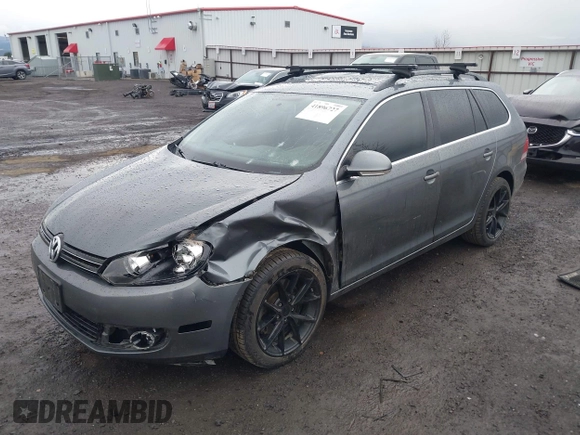 2014 Volkswagen Jetta SportWagen TDI with VIN 3VWPL7AJ9EM626122, listed as a IAAI auction lot 41896727 with 72,701 mi miles. Bid and sale history available at carsss.com. Image 17.