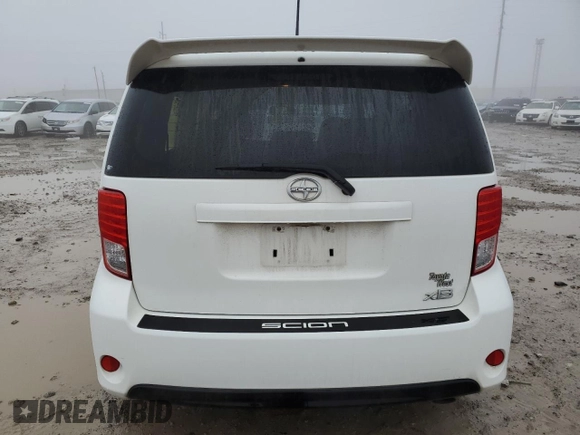2014 Scion xB with VIN JTLZE4FE8EJ055207, listed as a Copart auction lot 39409524 with 132,748 mi miles and Salvage Title. Bid and sale history available at carsss.com. Image 6.