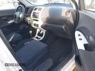 2012 Scion xD z VIN JTKKU4B41C1016087, wystawiony jako IAAI lot #41494155 z przebiegiem 56 726 mil mil oraz . Historia ofert i sprzedaży dostępna na DreamBid. Obrazek 5.