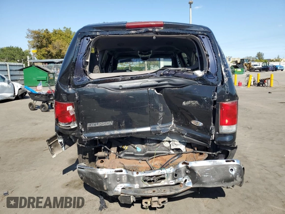 2000 Ford Excursion Limited с VIN 1FMNU42S7YED18014, выставлен на аукционе Copart как лот 52730495 с пробегом 153 596 миль миль и Списание • Salvage title. История ставок и продаж доступна на DreamBid. Изображение 6.