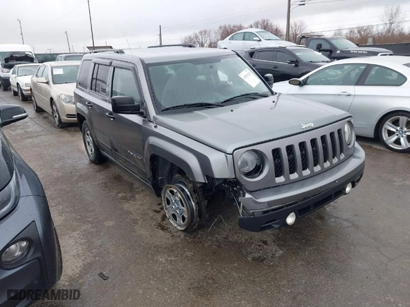 2014 Jeep Patriot Sport with VIN 1C4NJRBB7ED601038, listed as a IAAI auction lot 41858145 with 174,903 mi miles. Bid and sale history available at carsss.com. Image 1.