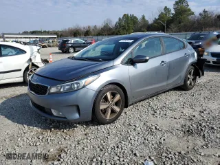 2018 Kia Forte LX with VIN 3KPFL4A70JE267121, listed as a Copart auction lot 44352465 with 158,442 mi miles and Salvage Title. Bid and sale history available at carsss.com. Image 1.