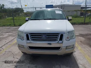2006 Ford Explorer Eddie Bauer with VIN 1FMEU64E26UA98335, listed as a IAAI auction lot 42655017 with 220,365 mi miles and . Bid and sale history available at DreamBid. Image 6.
