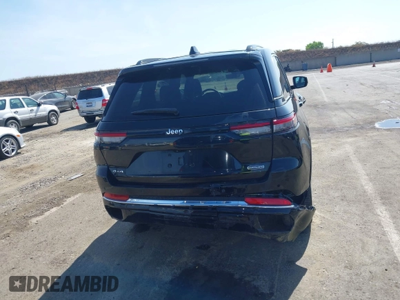 2022 Jeep Grand Cherokee Overland with VIN 1C4RJHDG1N8623744, listed as a IAAI auction lot 42554279 with 27,762 mi miles and . Bid and sale history available at DreamBid. Image 16.