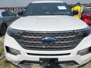 2023 Ford Explorer King Ranch z VIN 1FM5K8LC5PGB63003, wystawiony jako IAAI lot #41951954 z przebiegiem Nie podano mil oraz . Historia ofert i sprzedaży dostępna na DreamBid. Obrazek 6.