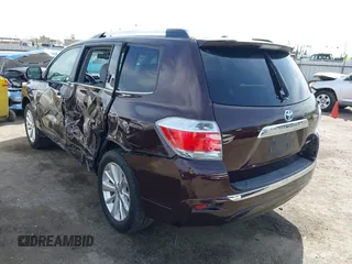 2011 Toyota Highlander Hybrid Limited with VIN JTEDC3EH4B2003768, listed as a IAAI auction lot 41765885 with 169,289 mi miles. Bid and sale history available at carsss.com. Image 3.