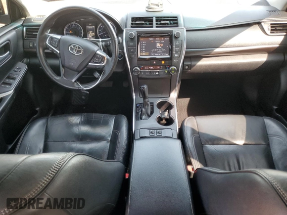 2015 Toyota Camry XLE with VIN 4T1BF1FK0FU951558, listed as a Copart auction lot 49955925 with 190,954 mi miles and Salvage Title. Bid and sale history available at carsss.com. Image 8.