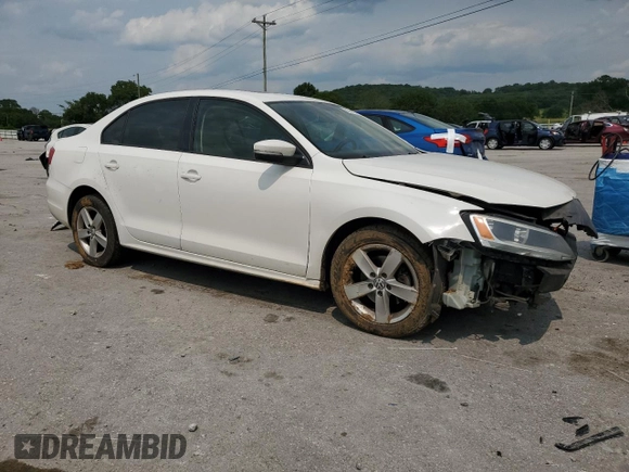 2012 Volkswagen Jetta TDI с VIN 3VWLL7AJ0CM388575, выставлен на аукционе Copart как лот 60374835 с пробегом 187 867 миль миль и Списание • Salvage title. История ставок и продаж доступна на DreamBid. Изображение 4.