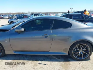2014 Infiniti Q60 Coupe Journey with VIN JN1CV6EK9EM111709, listed as a IAAI auction lot 41207393 with 33,094 mi miles. Bid and sale history available at carsss.com. Image 14.