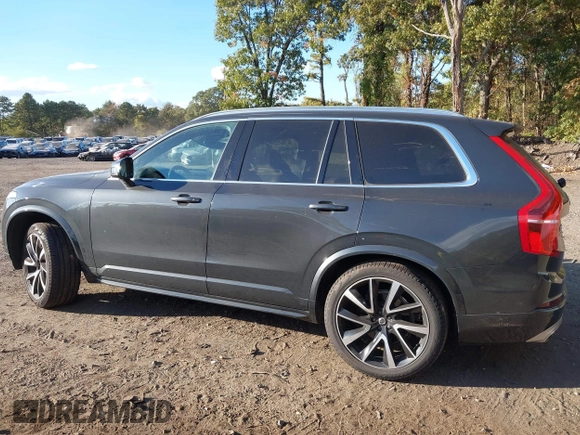 2021 Volvo XC90 Momentum with VIN YV4A22PKXM1689365, listed as a IAAI auction lot 40595807 with 81,284 mi miles. Bid and sale history available at carsss.com. Image 3.